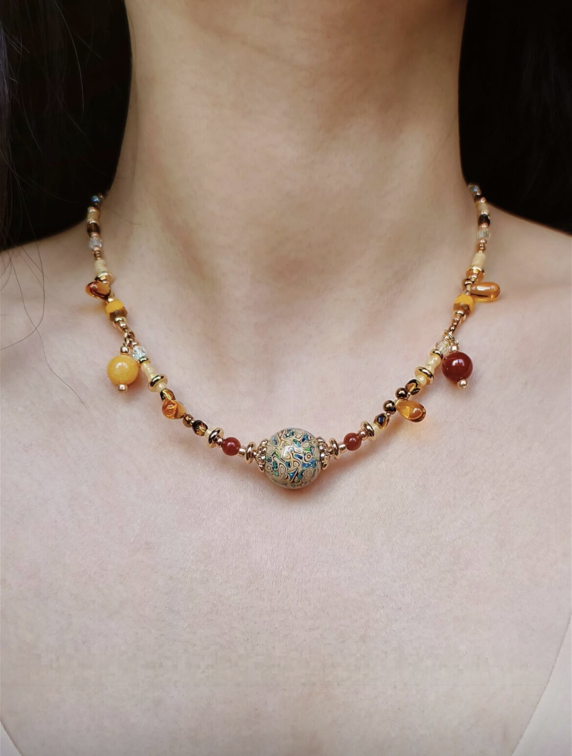 Handcrafted Chinese Lacquer Pendant Necklace with Agate and 18K Gold-Plated Brass | 20mm Lacquer Bead | 38+6CM Adjustable Length